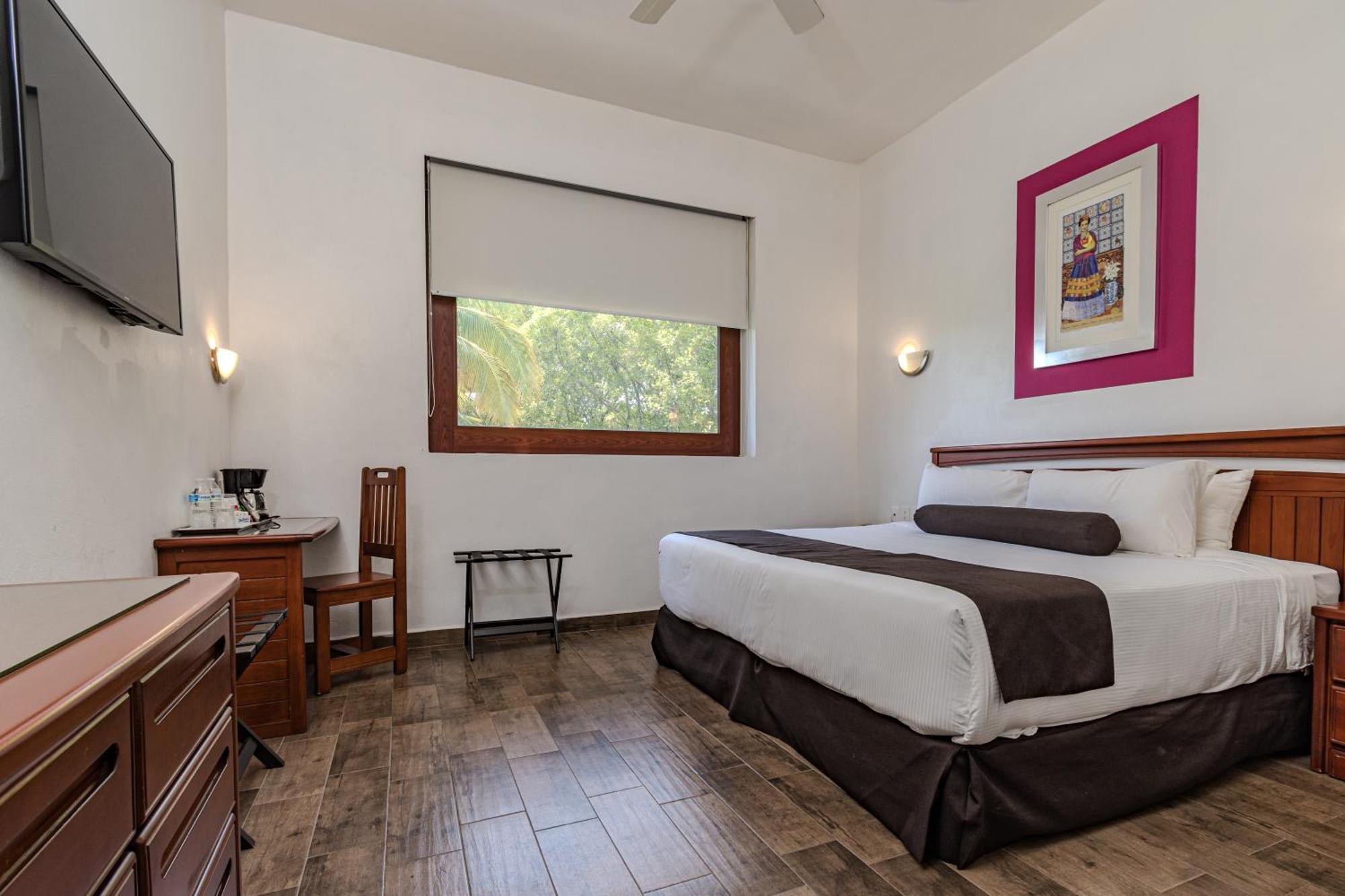 Radisson Hotel Κουερναβάκα Εξωτερικό φωτογραφία